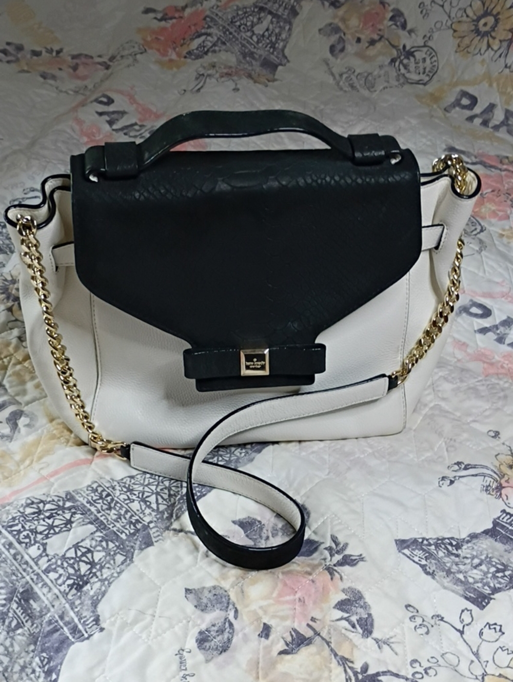 kate spade Black & Cream Textured Flap Top-Handle Satchel Dnd